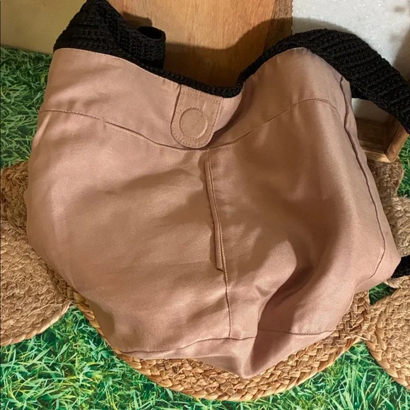 The Sak Black and Pink “QUEEN”Crochet Shoulder Bag - Picture 9 of 16